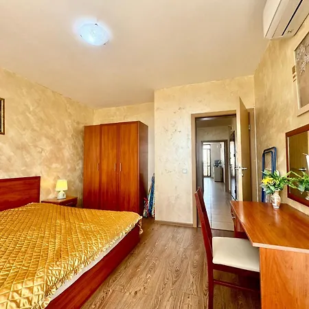 Apartament Bratanov Ashton Hall *
